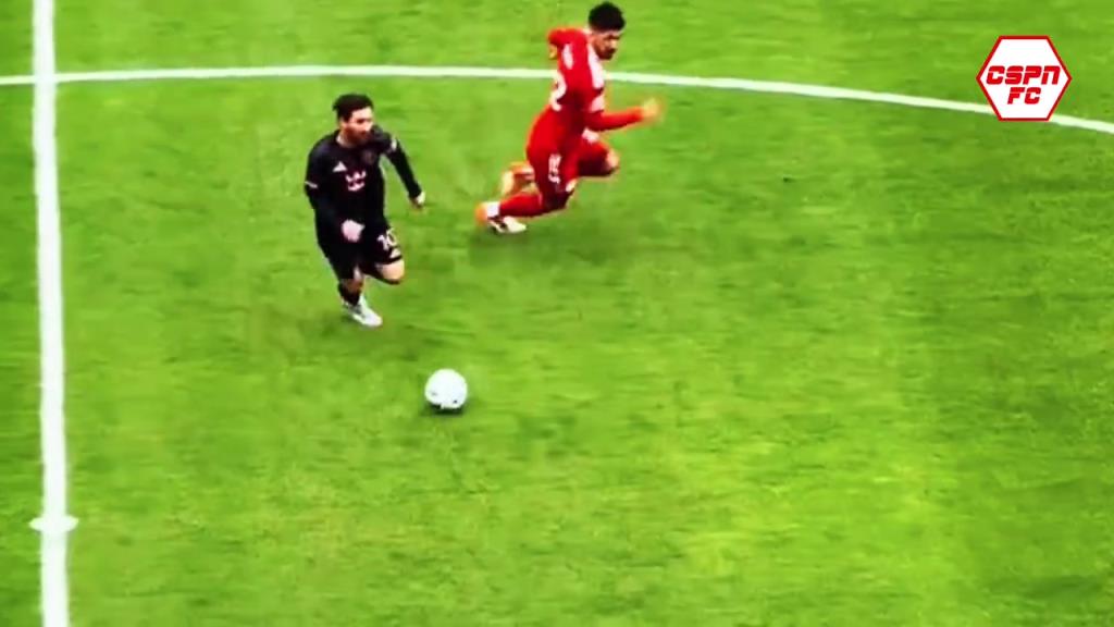 球王的影響力！實(shí)拍：全場(chǎng)6.2萬(wàn)觀眾高呼梅西是什么效果？